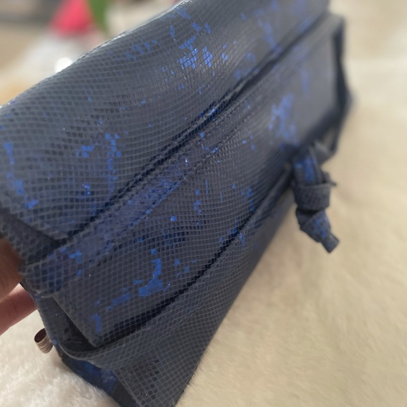 New Blue moon light leather Clutch vintage versatile style - Picture 4 of 5